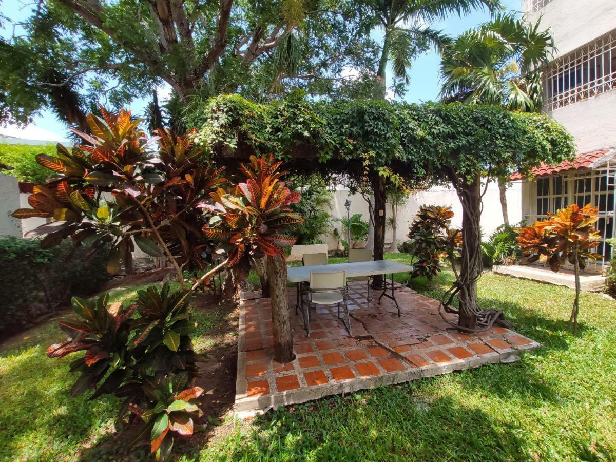 Casa Blanca Boutique & Organic Bed & Breakfast Cancún Exterior foto